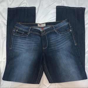 L.e.i Ashley bootcut jean